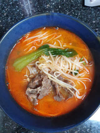 풀무원 마라덕후 모여라~ 사천식 마라쌀국수+마라볶음쌀국수 — 4.5점을 준 리뷰어가 2019년 11월 올린 사용 사진