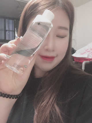 [더메디닥터] 글리셜 미셀라 클렌징 워터 — 4.5점을 준 리뷰어가 2019년 6월 올린 사용 사진