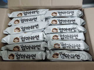 라면 그대로가 제일 맛있는 더엄마라면 — 5점을 준 리뷰어가 2019년 9월 올린 사용 사진