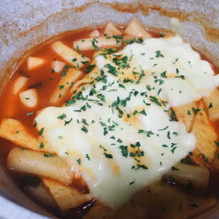 홍대미미네국물떡볶이 [홍대미미네]오리지널 국물 떡볶이4팩 + 라면사리 — 5점을 준 리뷰어가 2019년 4월 올린 사용 사진