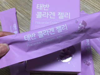 네츄럴굿띵스 태반 콜라겐 젤리 15포 — 5점을 준 리뷰어가 2019년 6월 올린 사용 사진