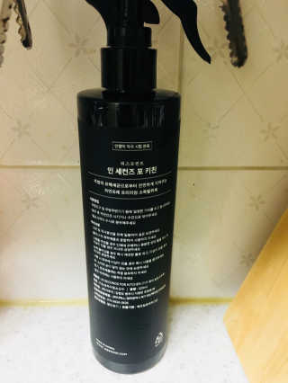 PEACE MOMENT 피스모먼트 인세컨즈포키친 320mL 천연살균소독제 — 4점을 준 리뷰어가 2019년 2월 올린 사용 사진