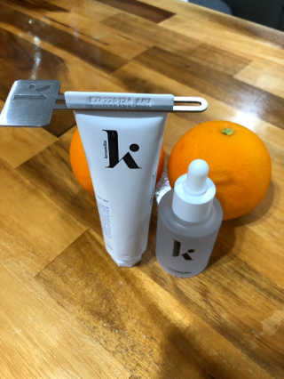 키노닉스 펀더멘탈 하이드레이팅 앰플 부스터 — 5점을 준 리뷰어가 2019년 3월 올린 사용 사진