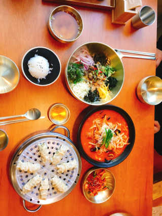 풍국면_강남직영점 [풍국면 강남직영점] 공팔세트 2종 중 택 1 — 5점을 준 리뷰어가 2018년 12월 올린 사용 사진