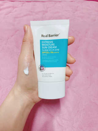 리얼베리어 익스트림 모이스처 선크림 SPF50+ PA++++ — 4.33점을 준 리뷰어가 2018년 4월 올린 사용 사진