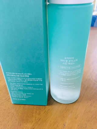 오지아이 워터 밤 모이스처 스킨 에센스 180ml — 4점을 준 리뷰어가 2019년 12월 올린 사용 사진