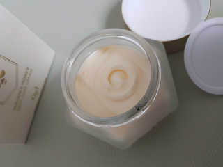 오지아이 마누카 허니 딥 케어 크림 50ml — 5점을 준 리뷰어가 2019년 12월 올린 사용 사진