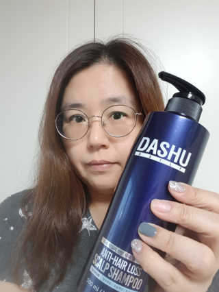 다슈코리아 다슈 데일리 단백질 한방 두피 골드 샴푸 500ml — 5점을 준 리뷰어가 2019년 1월 올린 사용 사진