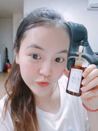 보타니티 [홍]조[진]정[결]케어 플라본 세럼 — 5점을 준 리뷰어가 2018년 5월 올린 사용 사진