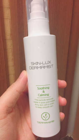 [더마허브] 스킨룩스 더마미스트 150ml — 3.33점을 준 리뷰어가 2018년 3월 올린 사용 사진