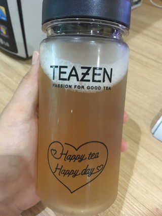 티젠 레몬밤 + 마이보틀 — 5점을 준 리뷰어가 2018년 7월 올린 사용 사진