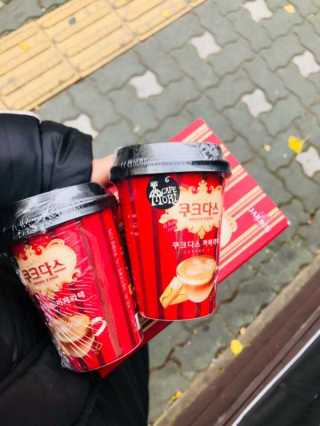 (주)쟈뎅 쟈뎅 까페모리 쿠크다스 까페라떼 — 4점을 준 리뷰어가 2017년 11월 올린 사용 사진