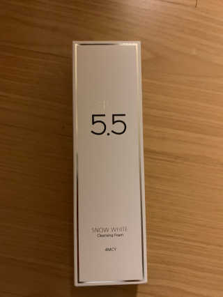 포므시 스노우화이트클렌징폼pH5.5 — 5점을 준 리뷰어가 2019년 10월 올린 사용 사진