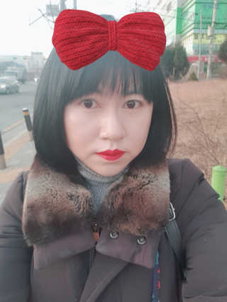 [블랙루즈] 로즈 벨벳 립스틱 택1+랜덤1 — 4.67점을 준 리뷰어가 2019년 1월 올린 사용 사진