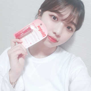 블리스텍스 립 릴리프 크림 립밤, 립 바이브런스 립밤 — 4.83점을 준 리뷰어가 2018년 11월 올린 사용 사진