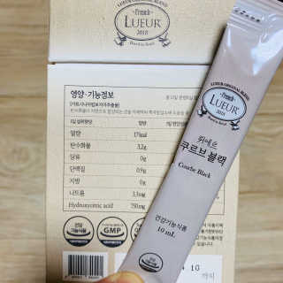 [하우투잇] 뤼에르 쿠르브 블랙 10ml x 30포 총 300ml — 5점을 준 리뷰어가 2020년 3월 올린 사용 사진