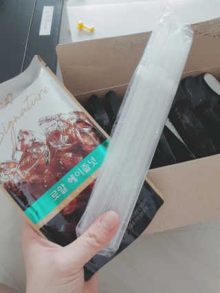 (주)쟈뎅 쟈뎅 시그니처 블랙, 헤이즐넛 230ml — 5점을 준 리뷰어가 2018년 6월 올린 사용 사진