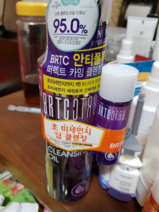 비알티씨 안티폴루션 퍼펙트 카밍 클렌징 오일 — 5점을 준 리뷰어가 2019년 3월 올린 사용 사진