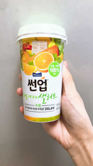 과일야채샐러드 썬업 과일야채 샐러드 3종 — 5점을 준 리뷰어가 2018년 8월 올린 사용 사진