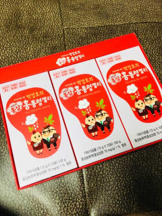 메이준뉴트리 박경호의 어린이 홍삼 홍통령젤리 30포 — 5점을 준 리뷰어가 2018년 4월 올린 사용 사진
