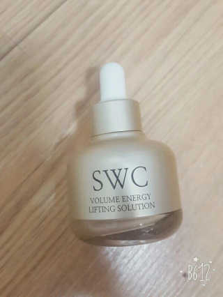 에스더블유씨 SWC 볼륨에너지 리프팅 솔루션 — 3.5점을 준 리뷰어가 2017년 1월 올린 사용 사진