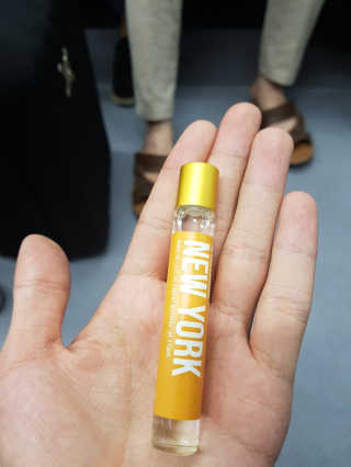 더블유드레스룸 롤 온 퍼퓸EDT 10ml — 4점을 준 리뷰어가 2018년 7월 올린 사용 사진