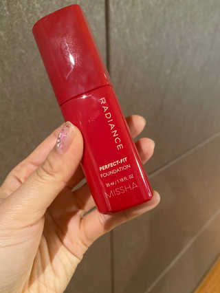 미샤 래디언스 퍼펙트핏 파운데이션 SPF30 PA++ — 4점을 준 리뷰어가 2020년 4월 올린 사용 사진