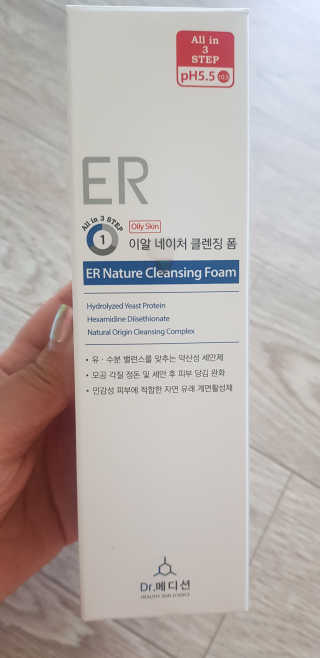 Dr.메디션 ER 네이처 클렌징폼- 오일리스킨용 — 3.67점을 준 리뷰어가 2018년 7월 올린 사용 사진