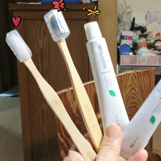 닥터노아 칫솔치약 휴대용 세트 — 5점을 준 리뷰어가 2019년 11월 올린 사용 사진