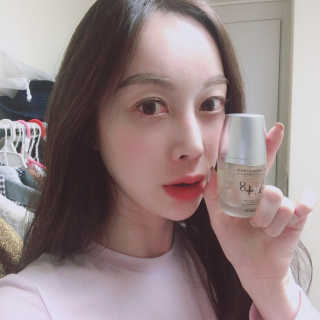 [하킴 코스메틱] 알프48 이바이스 엘럼 — 4.5점을 준 리뷰어가 2019년 10월 올린 사용 사진