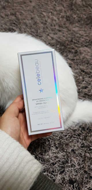 셀레뷰 브라이트닝 에센셜 UV프로텍터 SPF 50+ PA++++ — 5점을 준 리뷰어가 2017년 12월 올린 사용 사진