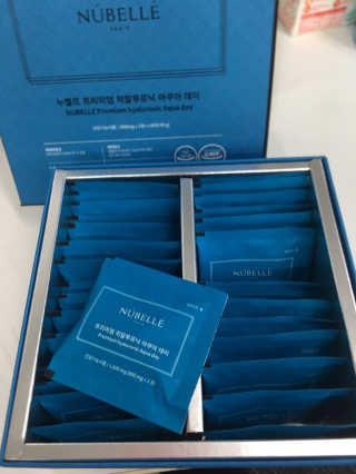 누벨르 프리미엄 히알루로닉 아쿠아 데이 — 4.5점을 준 리뷰어가 2019년 3월 올린 사용 사진