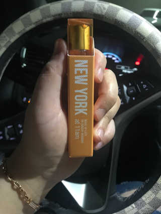 더블유드레스룸 롤 온 퍼퓸EDT 10ml — 5점을 준 리뷰어가 2018년 7월 올린 사용 사진