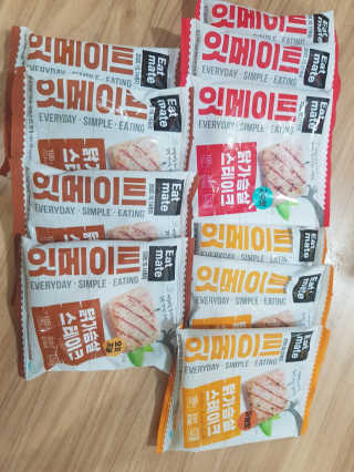 개근질마트 잇메이트 닭가슴살 스테이크 혼합 1kg — 5점을 준 리뷰어가 2019년 11월 올린 사용 사진