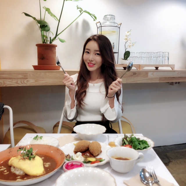 [에그썸] 토네이도 or 마그마 오믈렛 1+ 토르돈가스 1 리뷰 사진