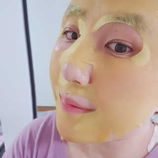 GoodDay Skincare GoodDay 강황 마스크 — 4점을 준 리뷰어가 2020년 2월 올린 사용 사진