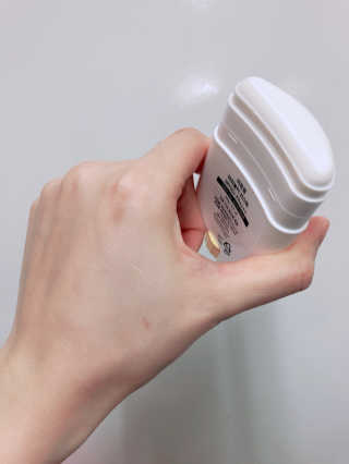 아토팜 야외놀이 선스틱 SPF50+ PA++++ — 4점을 준 리뷰어가 2020년 3월 올린 사용 사진