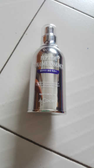 닥터펩티 제이앤코슈 펩타이드 볼륨 에센스 50ml — 5점을 준 리뷰어가 2018년 10월 올린 사용 사진