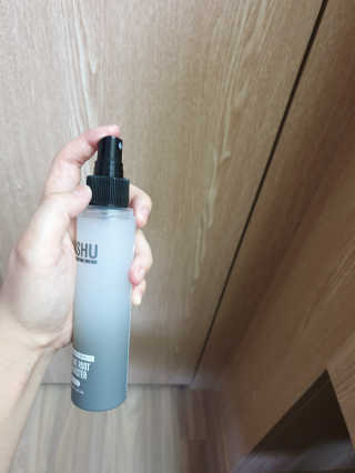 다슈코리아 다슈 볼륨 카페인 파워 에어부스터 120ml — 2점을 준 리뷰어가 2019년 6월 올린 사용 사진