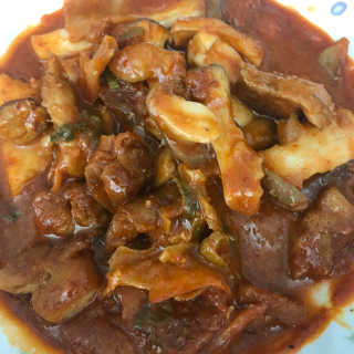 뜰아채유통 춘천닭갈비덮밥소스와 머쉬마루 버섯 — 3.5점을 준 리뷰어가 2018년 12월 올린 사용 사진