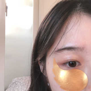 푸츄푸츄 Real repair skin cell premium patch — 4.5점을 준 리뷰어가 2018년 10월 올린 사용 사진
