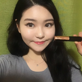홀리카 홀리카 2016 F/W 리미티드 프로:뷰티 에나멜 볼립틴트 — 5점을 준 리뷰어가 2016년 9월 올린 사용 사진