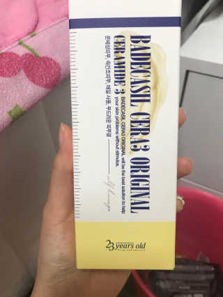 23years old 바데카실 세라3 오리지널 — 5점을 준 리뷰어가 2017년 11월 올린 사용 사진