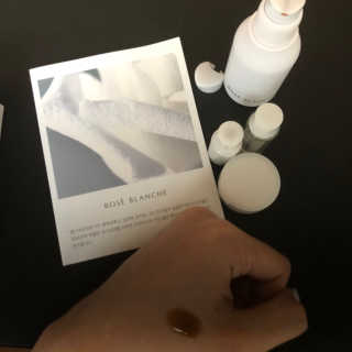ROSE BLANCHE 로제블랑쉐 인텐시브 수딩 세럼 — 5점을 준 리뷰어가 2019년 7월 올린 사용 사진