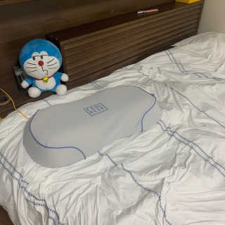 아임슬리핑 프리넥 참편한 메모리폼 경추베개 — 4점을 준 리뷰어가 2020년 1월 올린 사용 사진