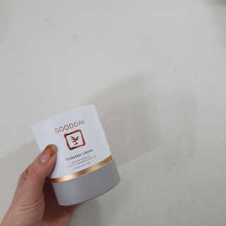 GoodDay Skincare GoodDay 강황크림 50g — 5점을 준 리뷰어가 2020년 1월 올린 사용 사진