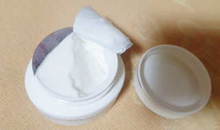 세바메드 우레아 수분폭탄크림 50ml — 4점을 준 리뷰어가 2019년 12월 올린 사용 사진
