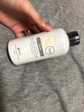 이솔화장품 이솔 세범 리스 포어 토너 200ml — 5점을 준 리뷰어가 2018년 8월 올린 사용 사진