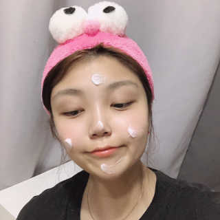 지고트 비타솔루션12 시너지 앰플 크림 100ml — 3.5점을 준 리뷰어가 2019년 6월 올린 사용 사진