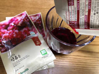 [하이헬스] 정말 진하고 맛있는 유기농 석류즙 30포 — 3.5점을 준 리뷰어가 2019년 11월 올린 사용 사진